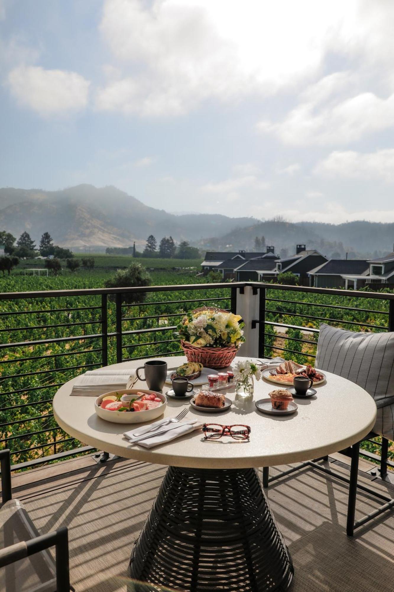 Four Seasons Resort Napa Valley Calistoga Exterior photo
